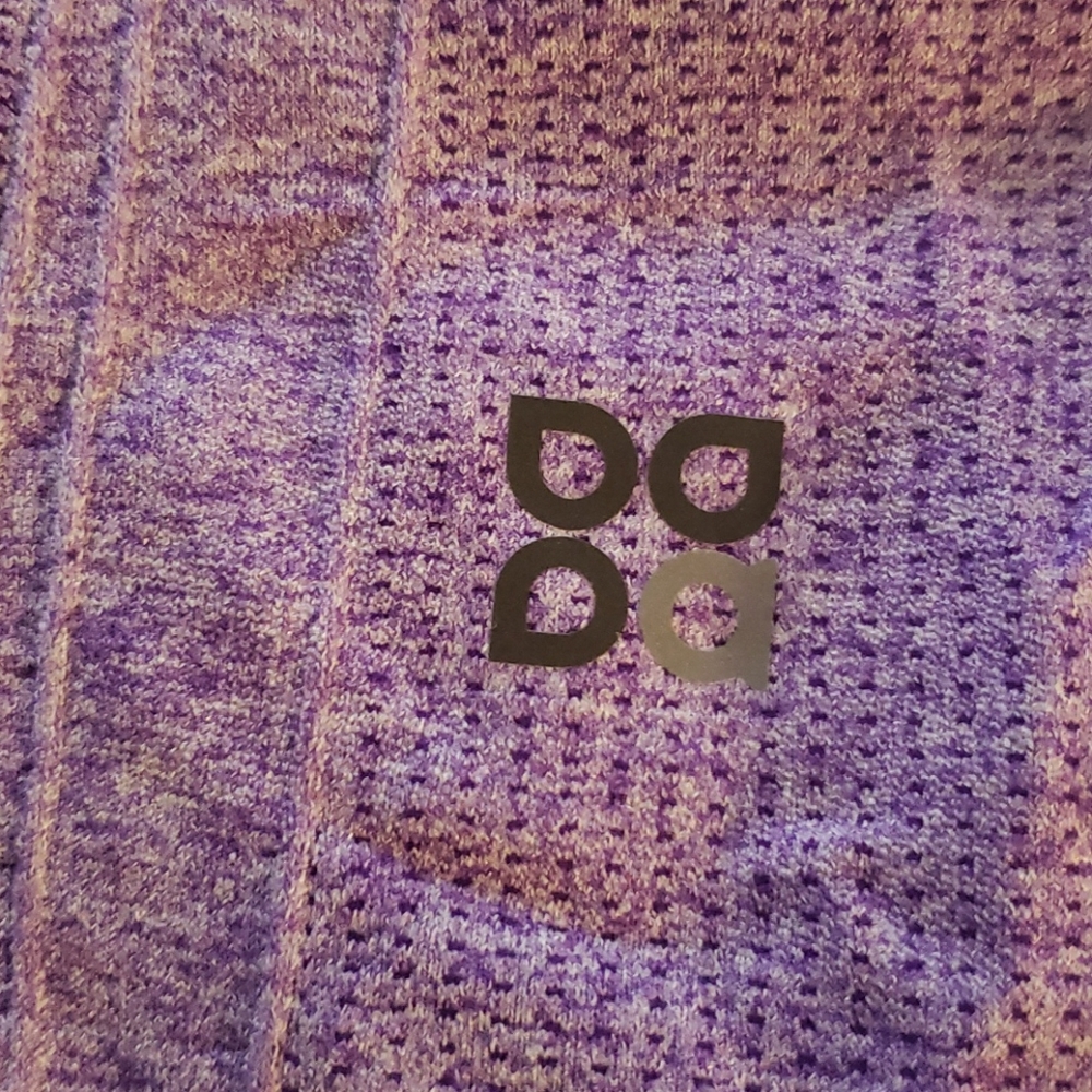 Clothes - Picture 3 of 3
